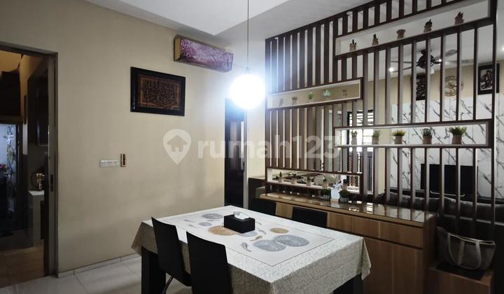 Hook House, Sector 7, Gading Serpong