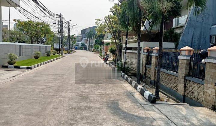 Rumah Green Garden Hitung Tanah Lokasi Tenang 2