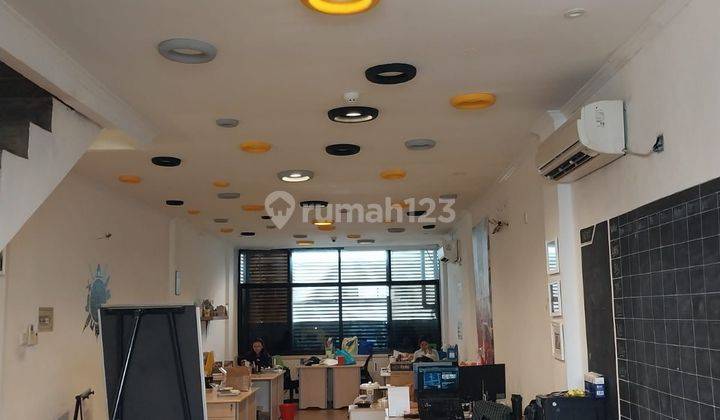 Ruko Bagus 3 Lantai SHM Cocok Untuk Kantor usaha Lainnya di Meruya Ilir, Jakarta Barat 1