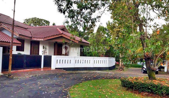 Dijual Cepat Rumah Hoek di Bintaro Sektor 1 1