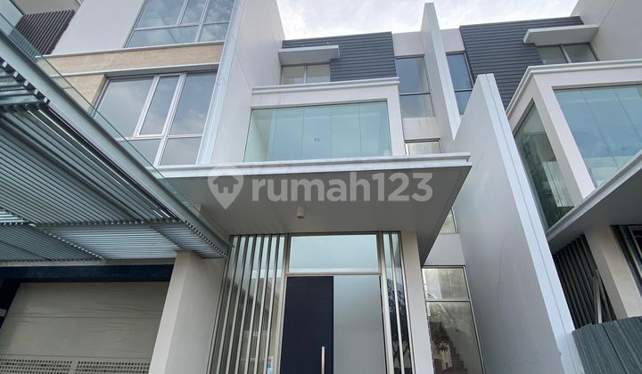 Rumah Golf Island Mewah Uk12x35 View Lapangan Golf