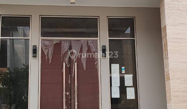 Rumah Cluster Serenade, Rumah Mewah Interior Bagus 1