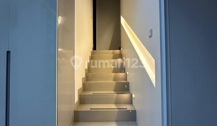 Rumah Pik2 Cluster Danau Uk10x25 Full Furni 2