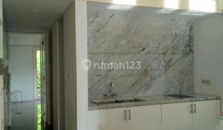 dapur rumah mewah bali village kemang