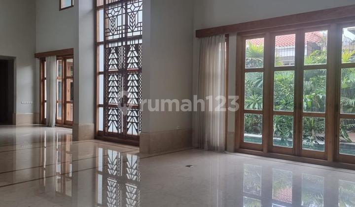 Disewakan Rumah Huni Kemang 5Br Jakarta Selatan 2