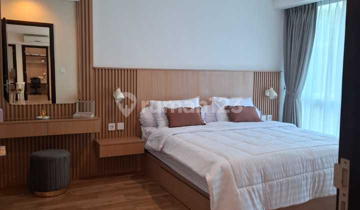 For Rent: Setiabudi Sky Garden Apartment, 3 BR, Good, Furnished. 2