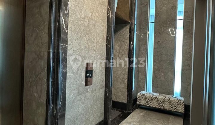 Disewakan The Stature Residence, Penthouse Skyvilla 3BR Furnished Contact 0819xxxxxxxx 