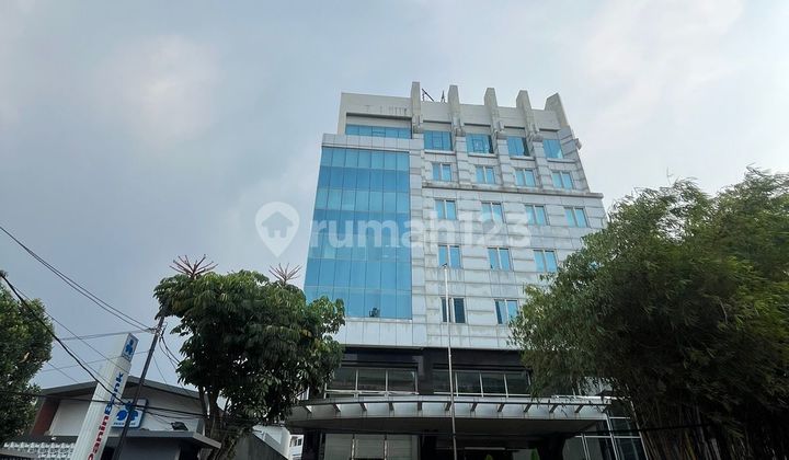 Luxury 7-Story Building for Sale in Menteng Luxury 7-Story Building for Sale in Menteng
