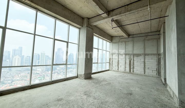 Dijual Penthouse Setiabudi 7 BR Bare Condition