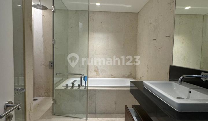 Dijual Apartment Verde 1 3 BR Bagus Furnished Contact 0819xxxxxxxx 