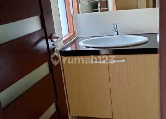 Dijual Tonwhouse Antasari Residence Bagus Furnished 2