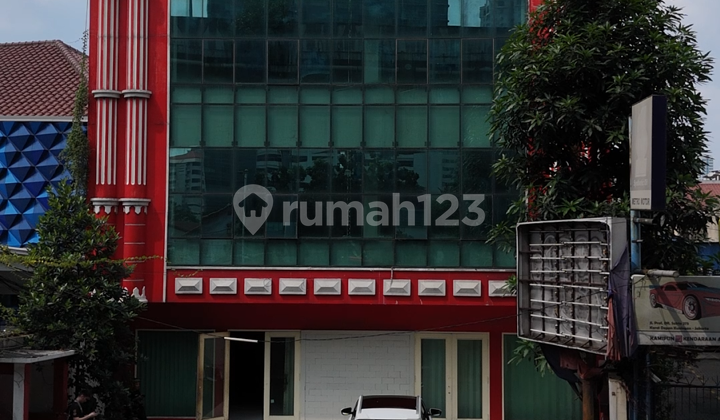 Dijual Gedung 4 Lantai Satrio Kuningan 323 M2