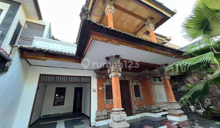 Rumah di sewakan di gatsu denpasar 1