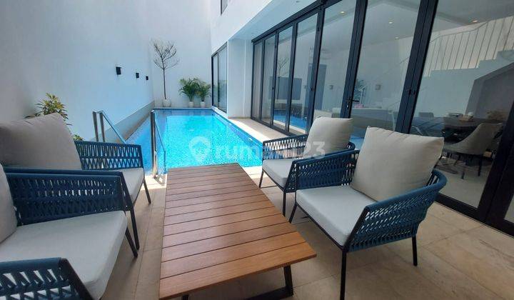 Comfortable and Homey Villa in Seminyak Near the Beach 1