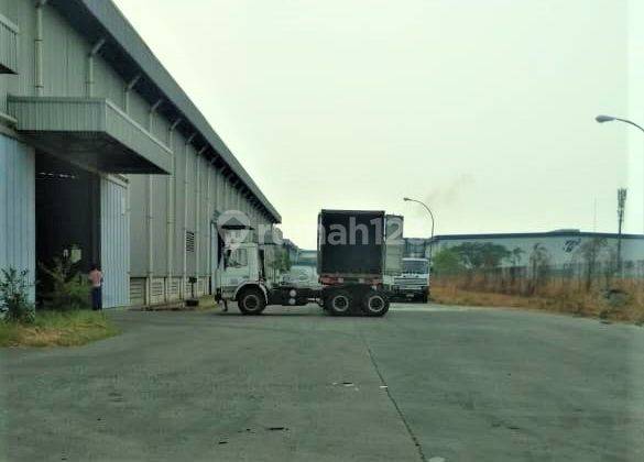 Gudang di Kawasan Industri Karawang, Kode 0048 Hos 1