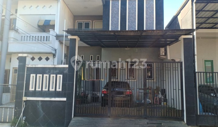 Rumah bagus rapih siap huni di Taman Semanan Indah, 0034 Joh