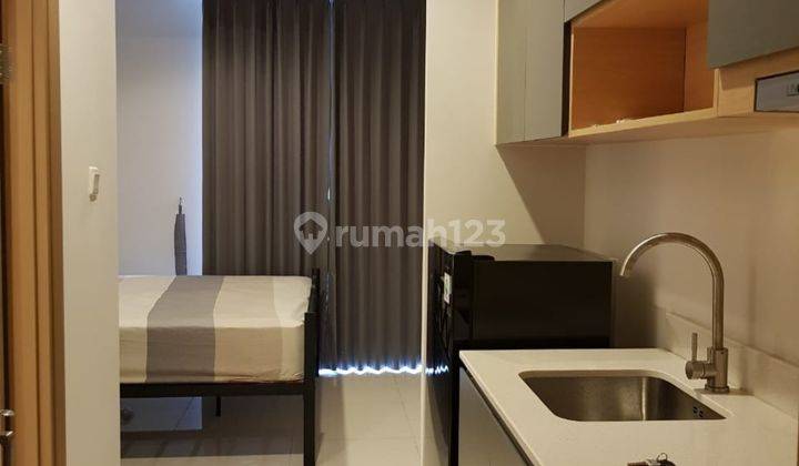 Taman Anggrek Residence tipe studio furnished bagus di Grogol, Jakarta Barat 2