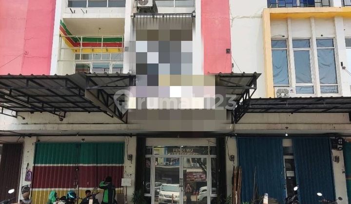 Ruko 3 lt strategis n ramai di Taman Surya 5, Kalideres - Jakarta Barat