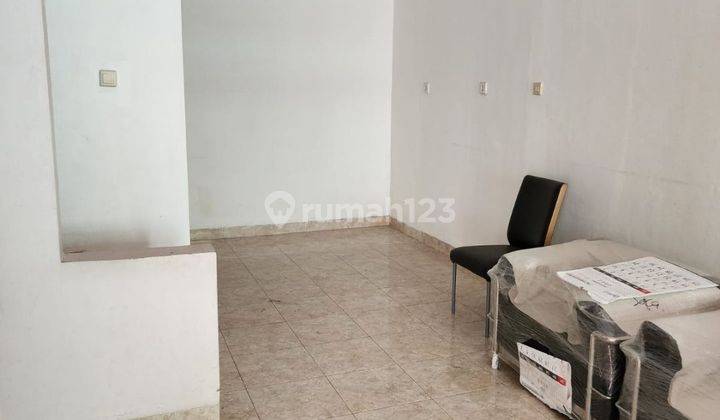 Hot property harga terjun bebas rumah 2 lt di Daan Mogot Baru, Kalideres - Jakarta Barat 1