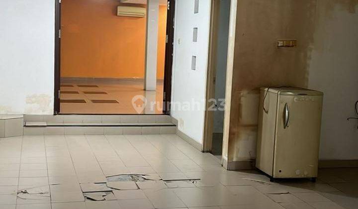 Rumah cantik 2,5 lt di Mediteranian bulevar PIK - Jakarta Utara 2