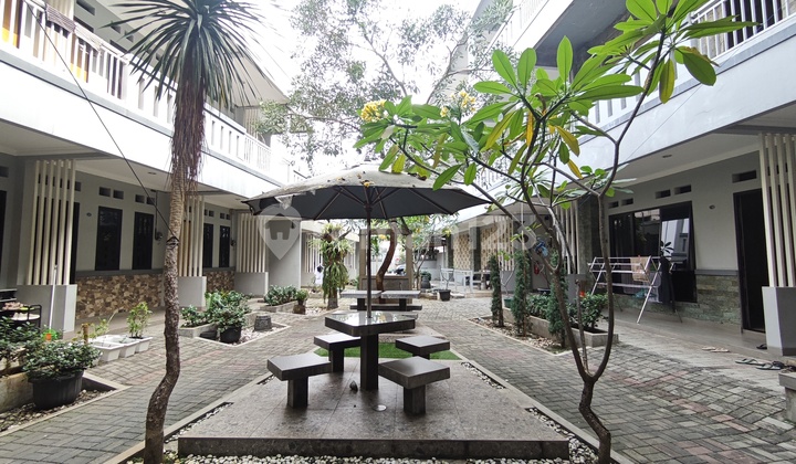 Kontrakan Elit Gaya Bali 3 Lantai Jual Rugi, Cipondoh, Tangerang Kontrakan Elit Gaya Bali 3 Lantai Jual Rugi, Cipondoh, Tangerang