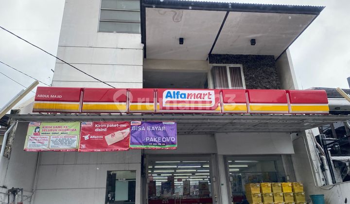 Space di lantai 2 di sewakan 2