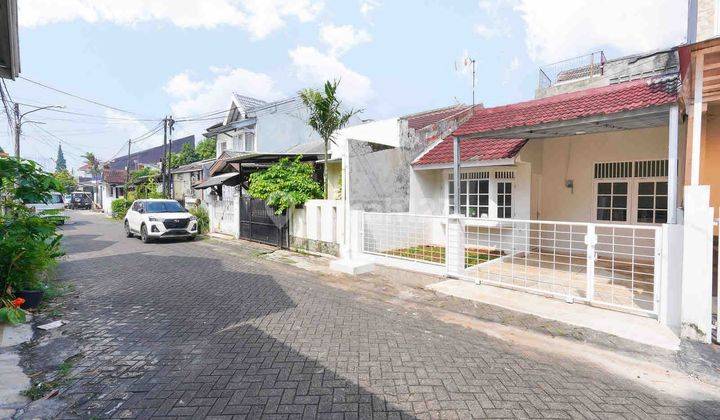 Rumah Menawan Kawasan strategis di Bintaro 2