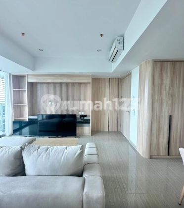 For Rent Hillcrest House Park Apartment, 130m², 9th Floor.
