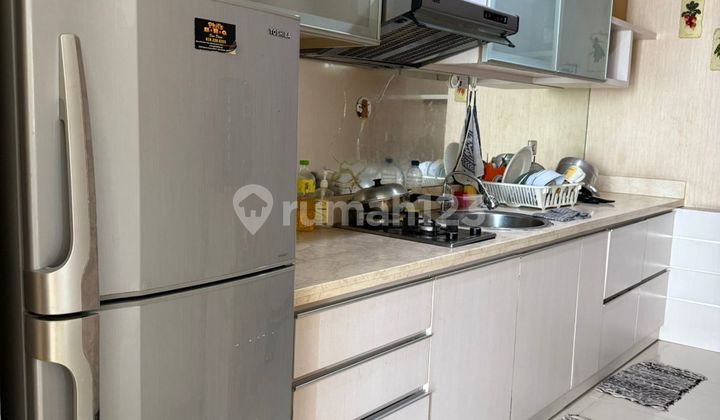 Apartment for Rent Waterplace 3Br Converted to 2Br, Furnished, West Surabaya 2