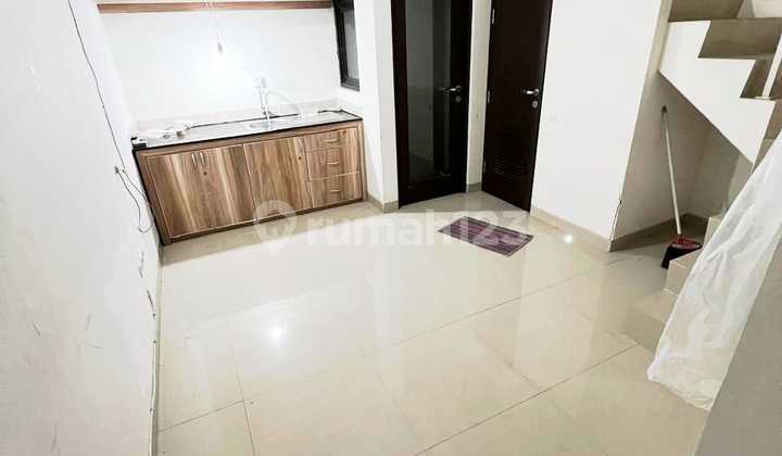 FOR RENT: 2-Story Minimalist House, Mentari Beach, East Surabaya FOR RENT: 2-Story Minimalist House, Mentari Beach, East Surabaya