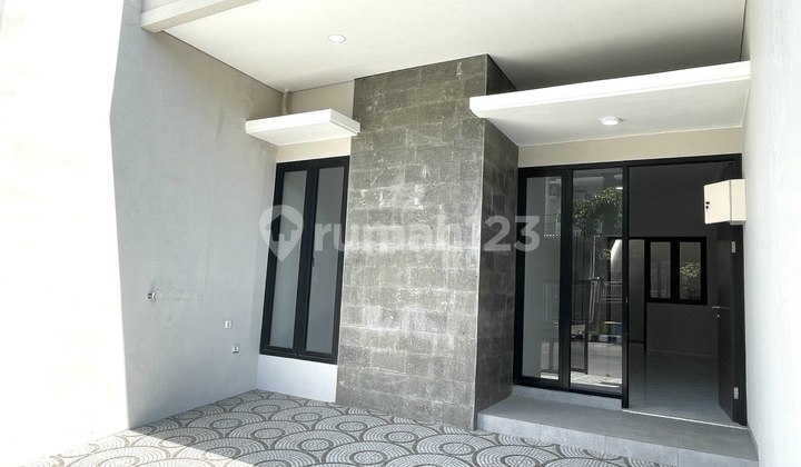 FOR SALE 2-Story House, Brand New, Kutisari Indah, Surabaya 2