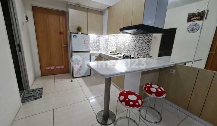 Sell/Rent Pbg Apartment, 2Br, Furnished, West Surabaya Sell/Rent Pbg Apartment, 2Br, Furnished, West Surabaya