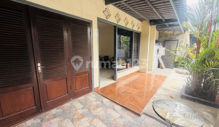 Sewa Rumah 1 Lantai Mojoklanggru, Semi Furnish, Surabaya Timur Sewa Rumah 1 Lantai Mojoklanggru, Semi Furnish, Surabaya Timur