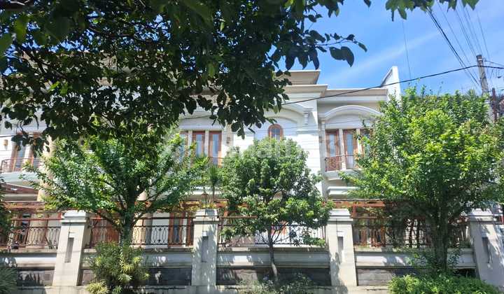 termurah! rumah lux mainroad batununggal indah bandung 2