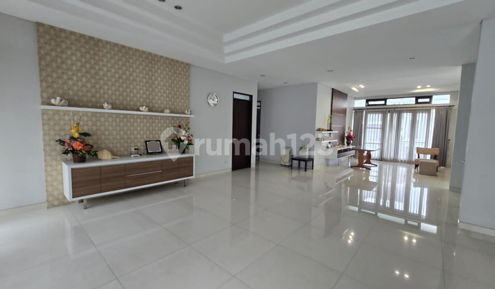 Termurah Sewa Rumah Furnish di Singgasana Pradana Bandung 2