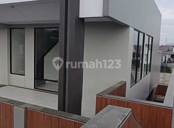 Cheapest shop house in Sasakirana, Parahyangan new city. Cheapest shop house in Sasakirana, Parahyangan new city.