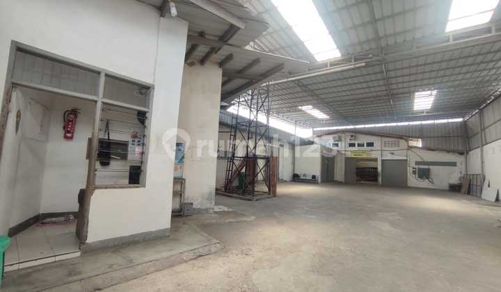 Cheapest Warehouse Rental in Taman Kopo Indah, Bandung