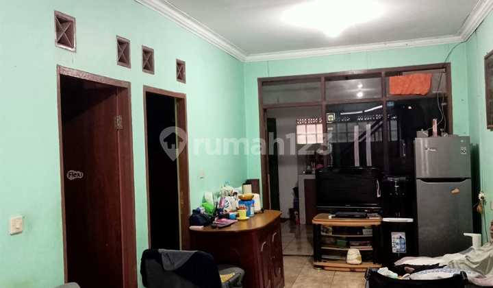 Cheapest Ready-to-Occupy House in Sarijadi Bandung 2