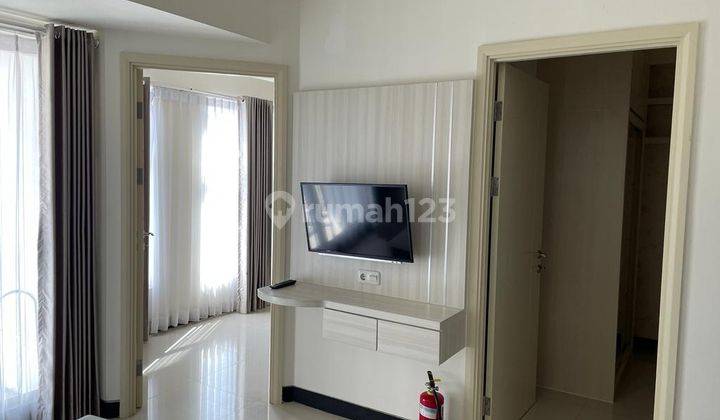 Apartemen 2 Br Corner Connecting Pakuwon City Mall Dekat Its 1