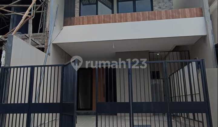 Super Premium Rumah Baru 2 Lantai Di Pantai Mentari Lokasi Dekat Pusdiklat, Kenpark, Mulyosari Super Premium Rumah Baru 2 Lantai Di Pantai Mentari Lokasi Dekat Pusdiklat, Kenpark, Mulyosari