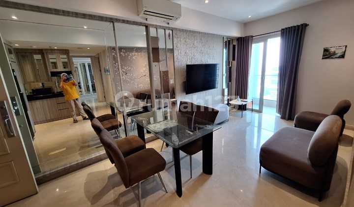 Fully Furnished 2 BR One Icon Surabaya Apartment Minimalist Ready to Occupy Fully Furnished 2 BR One Icon Surabaya Apartment Minimalist Ready to Occupy