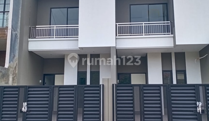 New SHM House Near Unair Campus, Dr. Sutomo Hospital and Waron Hospital 2