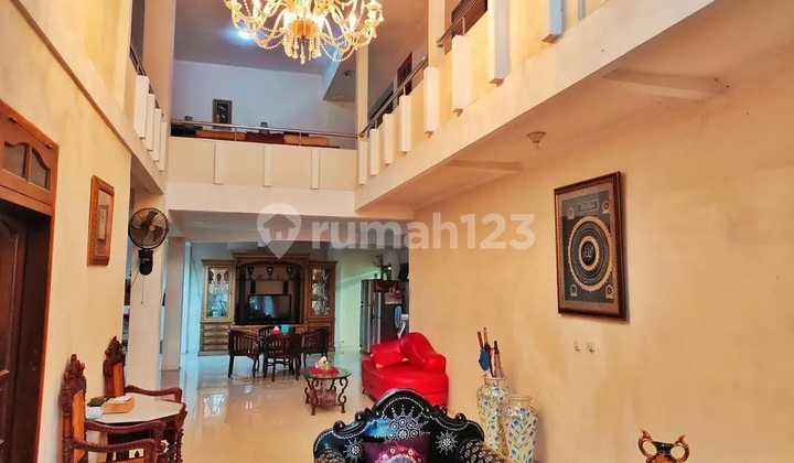 Rumah Mewah Minimalis Rungkut Asri Timur