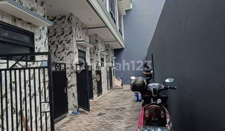 Rumah, 2 Lantai Lebak Arum Minimalis Siap Huni