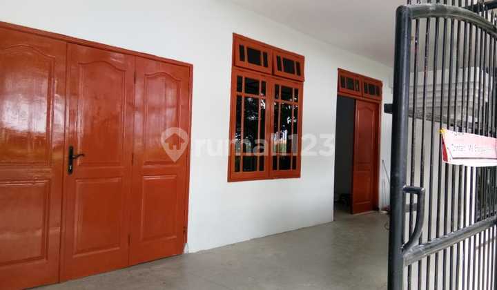 Super Cheap House For Rent In Babatan Beach, Suitable For Office, Residence Location Near Raya Kenjeran Super Cheap House For Rent In Babatan Beach, Suitable For Office, Residence Location Near Raya Kenjeran