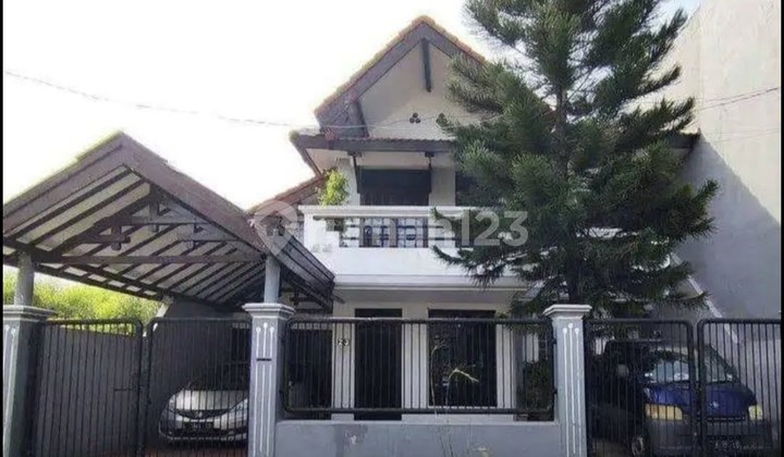 Secondary Terawat Rumah Bagus Daerah Mulyorejo Dekat Pakuwon City