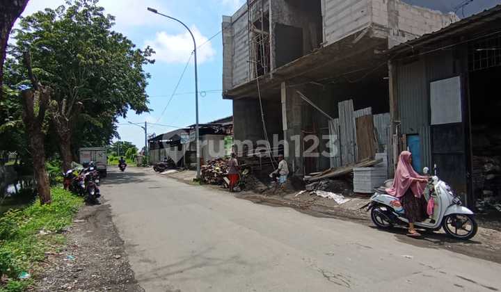 2-Story Shop House by the Road, Still New and Fresh Near Rungkut