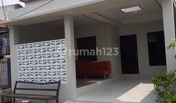 Rumah minimalis disewakan pertahun di perumahan duta harapan bekasi kota 5