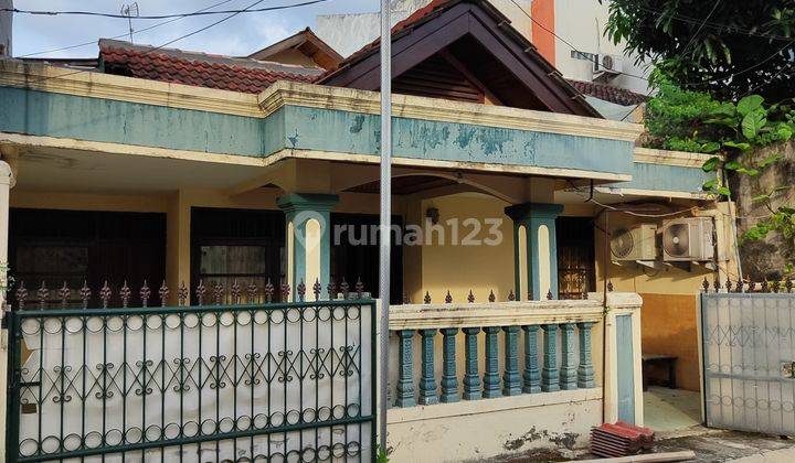 Rumah bagus siaphuni dalam Komplek diKayuringin bekasibarat kotabekasi 1