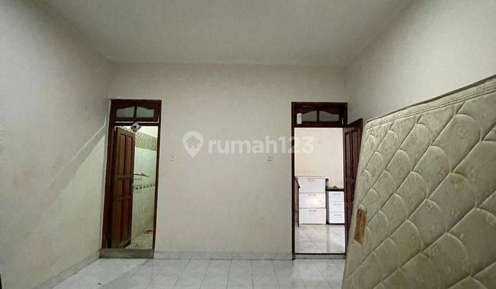 Rumah nempel Sumarecon jual cepat di perumahan titian Kencana Bekasi  2